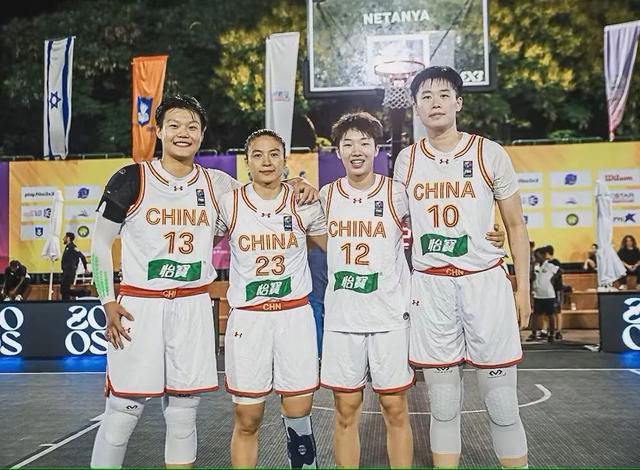 他到底是怎么做到的？他明明没对自己的根做出什么伤害啊。